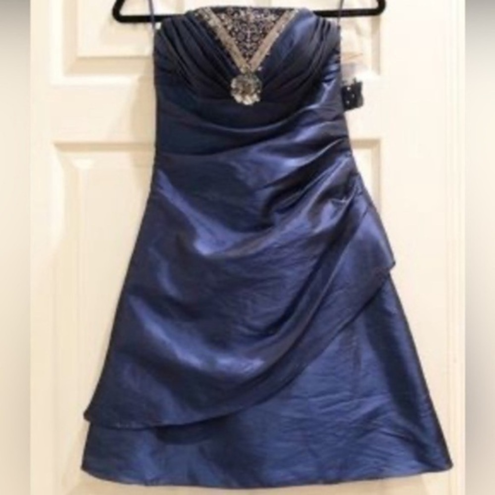 Jump Juniors Short formal Prom Dress Navy Size 3-4